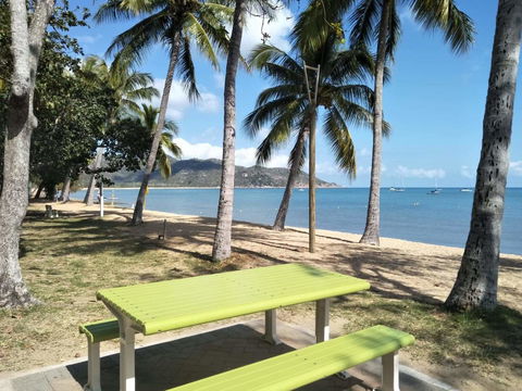 Magnetic Island Guest House - Holiday Sunshine Coast 9
