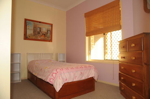 Waterfront At White Patch - Holiday Sunshine Coast 22