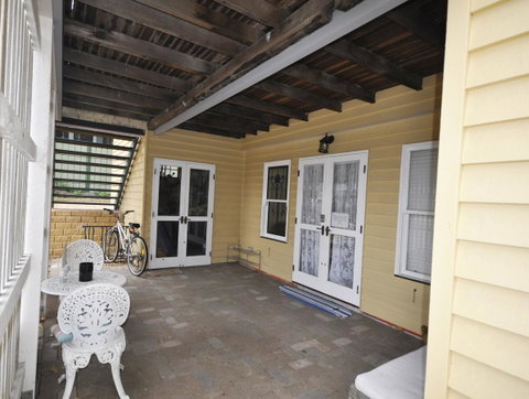 Retro Beach Flat - Sunshine Coast Tourism 2