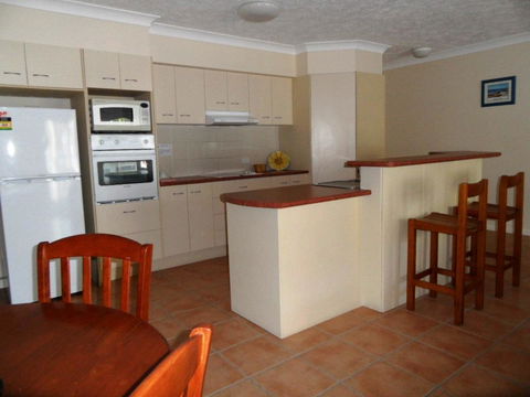 Sylvan Beach Resort - Sunshine Coast Tourism 27