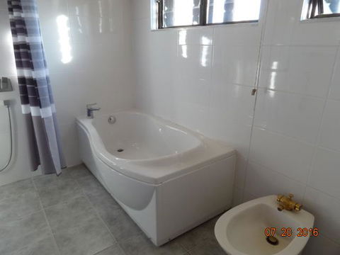 The Gums Anchorage - Sunshine Coast Tourism 13