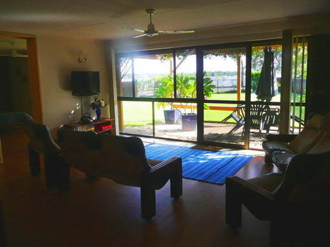 The Gums Anchorage - Sunshine Coast Tourism 22