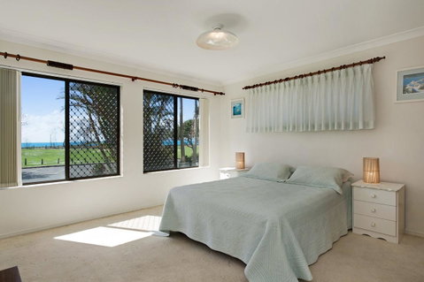 Walk To Surf Beach - Ground Floor Apartment - Bribie Horizons Boyd St, Woorim - Sunshine Coast Tourism 15