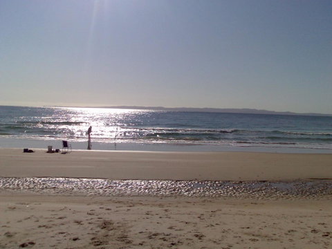 Close To Surf Beach, Surf Club, Hotel And Shops - Boyd St, Woorim - Sunshine Coast Tourism 11
