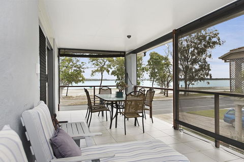Fishing And Swimming At Your Doorstep - Sylvan Beach Esp, Bellara - Sunshine Coast Tourism 5