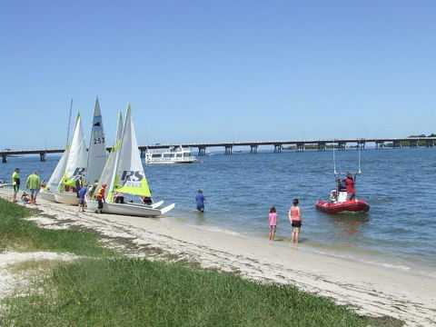 Fishing And Swimming At Your Doorstep - Sylvan Beach Esp, Bellara - Sunshine Coast Tourism 8