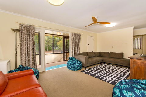 Short Stroll To Surf Beach - North Street, Woorim - Sunshine Coast Tourism 4