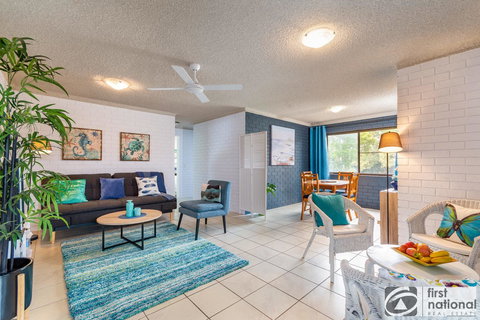 Air Conditioned Unit Stones Throw To The Waterfront. - Holiday Sunshine Coast 0