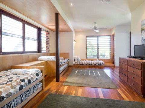 Laguna House - Holiday Sunshine Coast 1