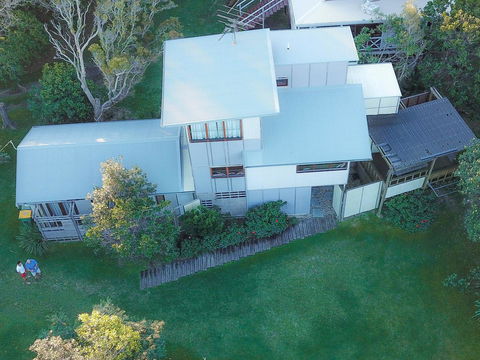 Eddies Place - Holiday Sunshine Coast 0