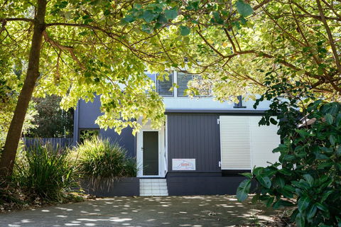 Point Break Beach House - Sunshine Coast Tourism 1