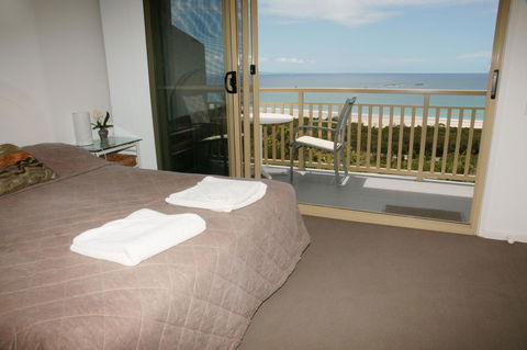 Pandanus Palms Holiday Resort - Sunshine Coast Tourism 24