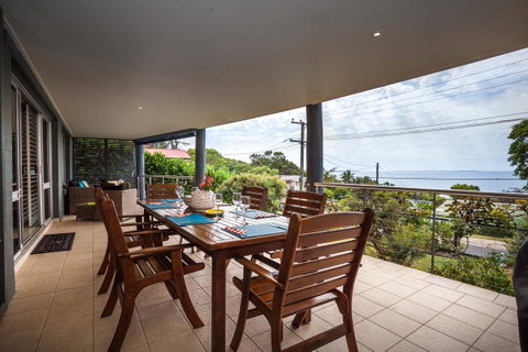 Seychelles Down - Sunshine Coast Tourism 3