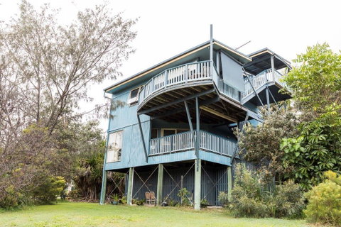 Blue House - Sunshine Coast Tourism 1