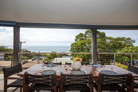 Seychelles Up - Sunshine Coast Tourism 4