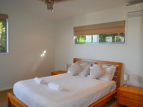 Seagrass - Sunshine Coast Tourism 5