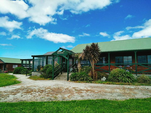 Baudins Accommodation And Restaurant - Holiday Sunshine Coast 16