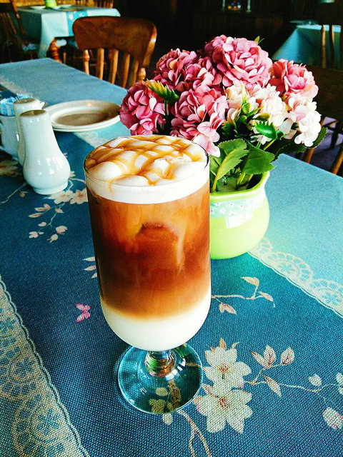 Baudins Accommodation And Restaurant - Holiday Sunshine Coast 31