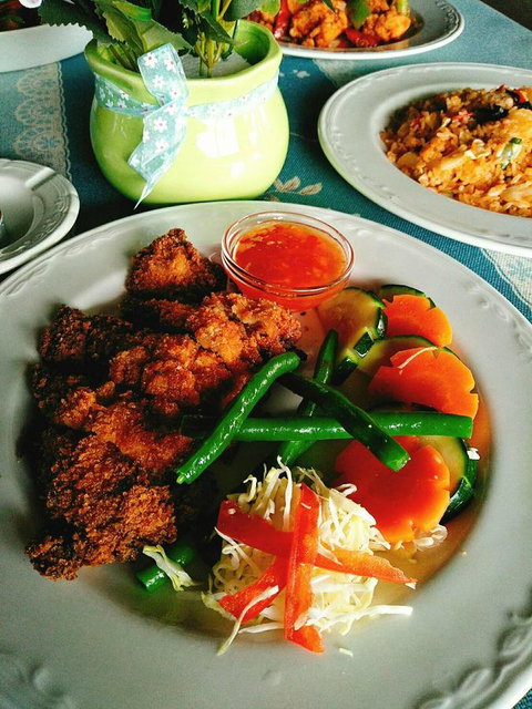 Baudins Accommodation And Restaurant - Holiday Sunshine Coast 37