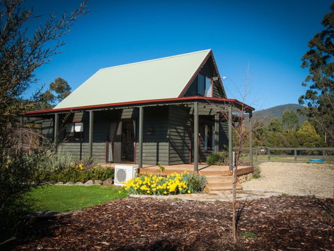 Parnella Adventure Bay, Bruny Island - Sunshine Coast Tourism 0