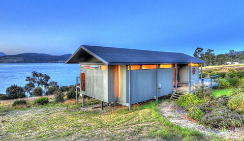 Bruny Island Escapes And Hotel Bruny - Sunshine Coast Tourism 11