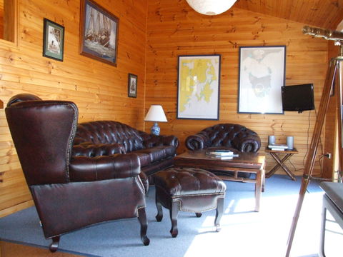 Bruny Island Escapes And Hotel Bruny - Sunshine Coast Tourism 43