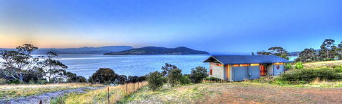Bruny Island Escapes And Hotel Bruny - Sunshine Coast Tourism 2