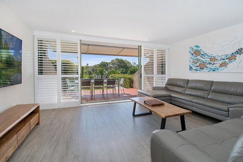 #4 James Cook Apartments - Sunshine Coast Tourism 2