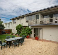 'Banksia 7' Marine Parade - Sunshine Coast Tourism