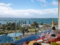 'Baylife Villa' 4a Warruga St - Large home with WIFI Netflix Aircon Linen  Spectacular Views