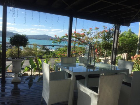 'Chez-Nous' - Two Bedroom Apartment - Sunshine Coast Tourism 1