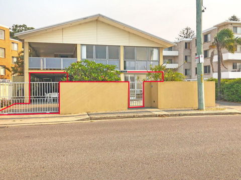 'Mooring One Downstairs', 23 Shoal Bay Rd - Fantastic Ground Floor Duplex With Views, WIFI And Air Conditioning - Sunshine Coast Tourism 0