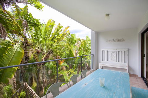 'Pandanus Cove' Apartment 5 - Holiday Sunshine Coast 2