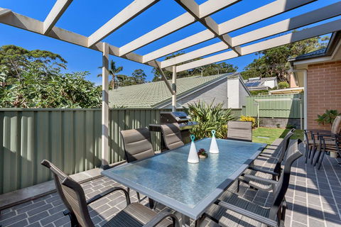 'Tween Bays', Ocean Beach Road, 3/39 - Sunshine Coast Tourism 0