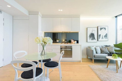 08, 1Bd 1Bth SkyCastle, Lvl 55 StunningView, FreeTram - Holiday Sunshine Coast 3