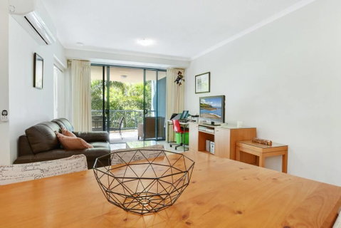 1 Bedroom - Private Managed Resort Pool And Beach - Alex - Sunshine Coast Tourism 3