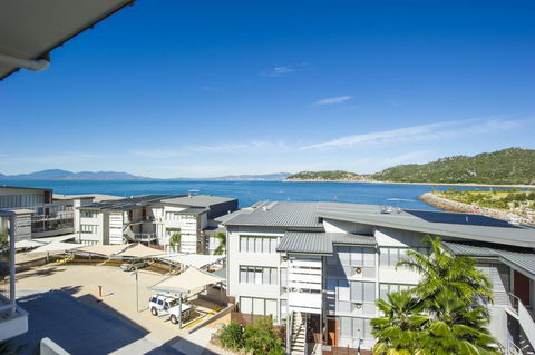 1 Bright Point Apartment 1502 - Holiday Sunshine Coast 0