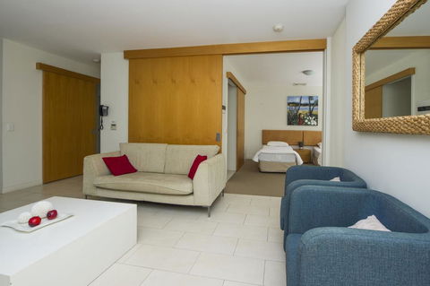 1 Bright Point Apartment 1502 - Holiday Sunshine Coast 2