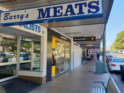 1 Double Quaint Private Room Near Public Bus Transport - SHAREHOUSE - Sunshine Coast Tourism 1