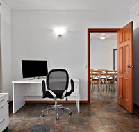 1 Gordon St Cowes - Kenros Beach House - Sunshine Coast Tourism