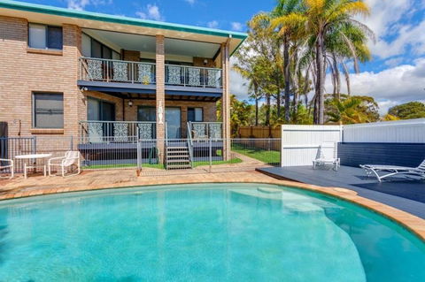 1-33 Tingira Close - Rainbow Beach, Gorgeous Ocean Views, Swimming Pool, Air Conditioning - Holiday Sunshine Coast 0