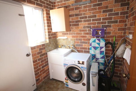 1/2 Brunswick Avenue - Sunshine Coast Tourism 1