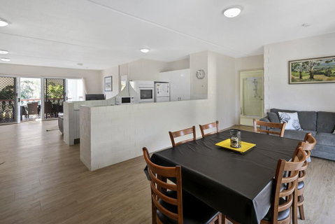 10 The Islander Resort - Sunshine Coast Tourism 2