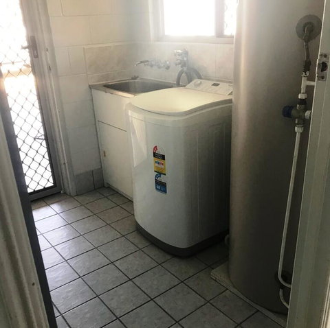 11 Anchovy Street - Tin Can Bay Summer Haven Coastal Retreat - Holiday Sunshine Coast 1