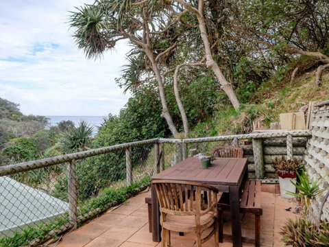 13 Pt Lookout Beach Resort - Sunshine Coast Tourism 0