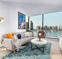 145 Premium Waterfront Suite in Docklands - Sunshine Coast Tourism