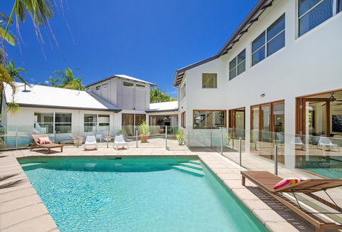 15 Cooran Court, Noosa Sound - Holiday Sunshine Coast 2