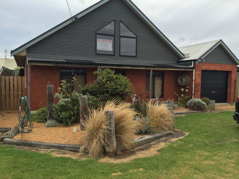 15 On Blair - Sunshine Coast Tourism 1
