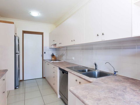 16 'The Moorings' 4 Cromarty Road - Waterfront Property With Pool & Air Conditioning - Sunshine Coast Tourism 1