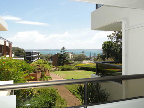 17 'The Commodore' 9-11 Donald Street - Pleasant Unit With Open Plan Living - Sunshine Coast Tourism 0